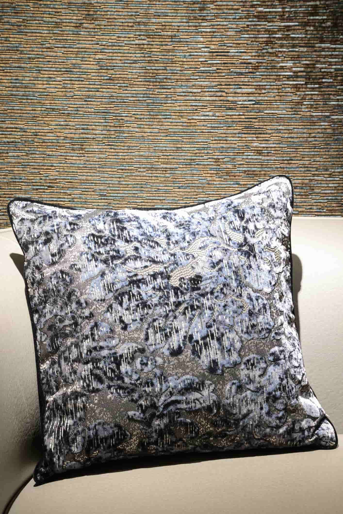Tessuto di doratura in velluto tagliato di alta qualità di lusso con motivo a fiori di pruno ecologico per tessuto per tende da letto e divano
